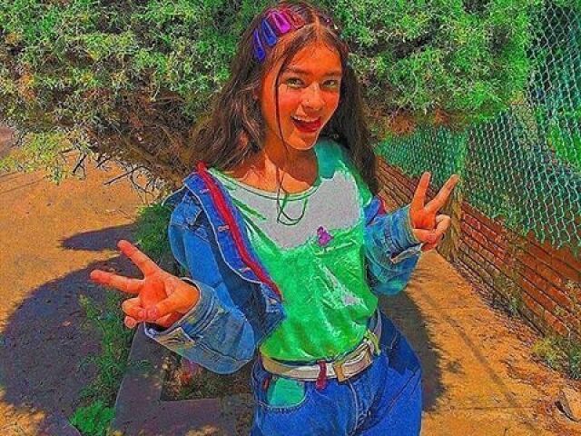 <3