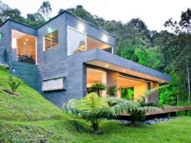 Casa com muita natureza