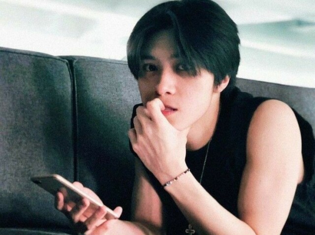 //Hendery