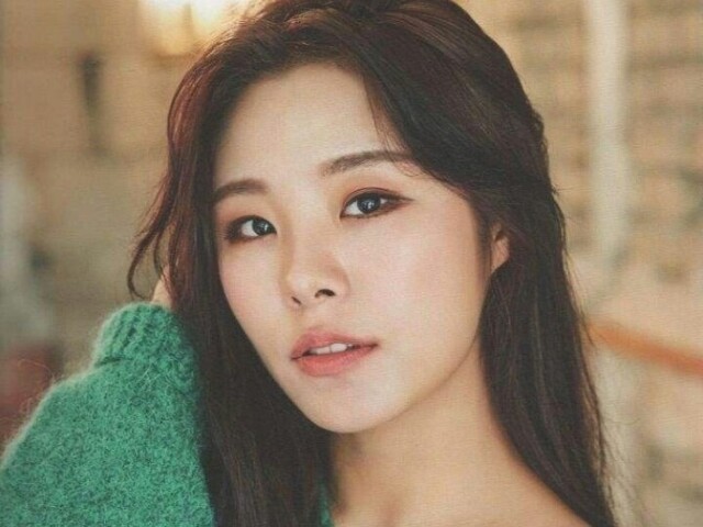 Wheein (Mamamoo)