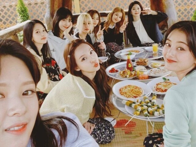 Seu debut solo como k-idol! ♡