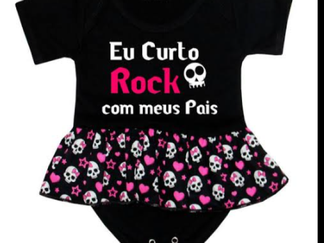 Roupa de menina