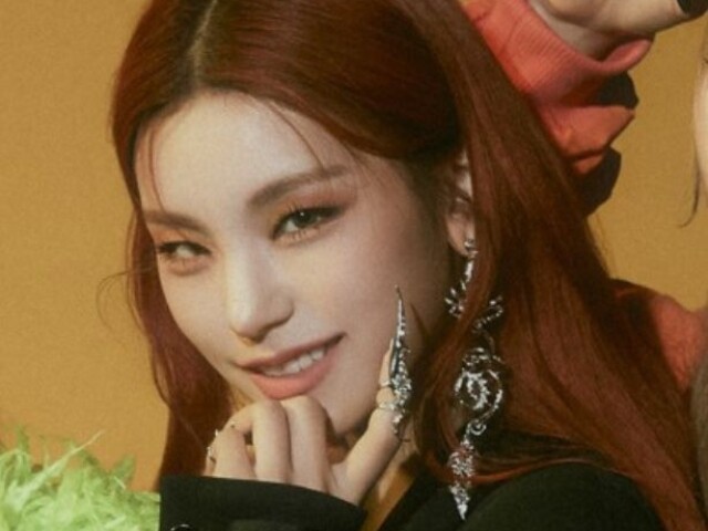 Yeji- itzy