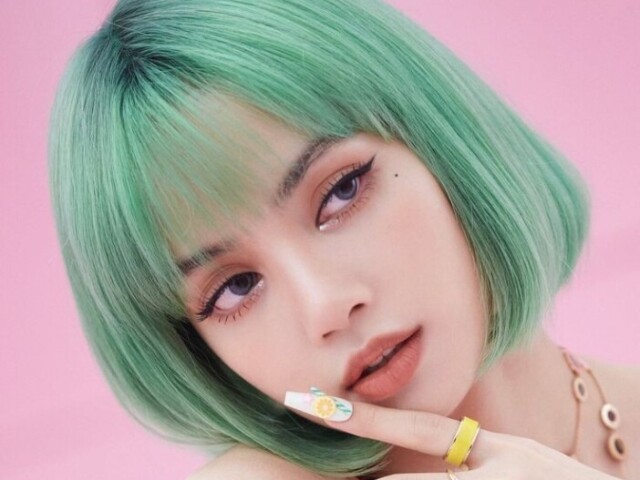 lisa - blackpink