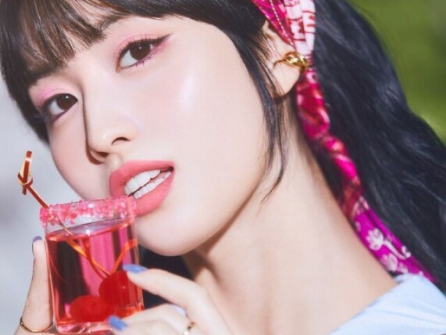 Momo - TWICE