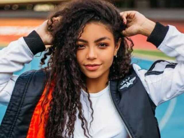 Animar ela