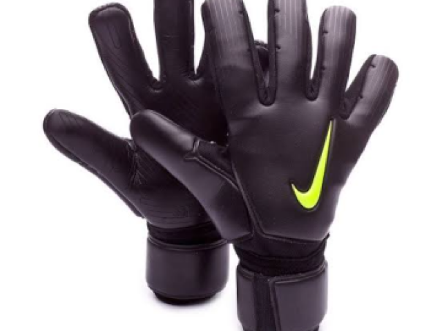 NIKE VAPOR GRIP 3