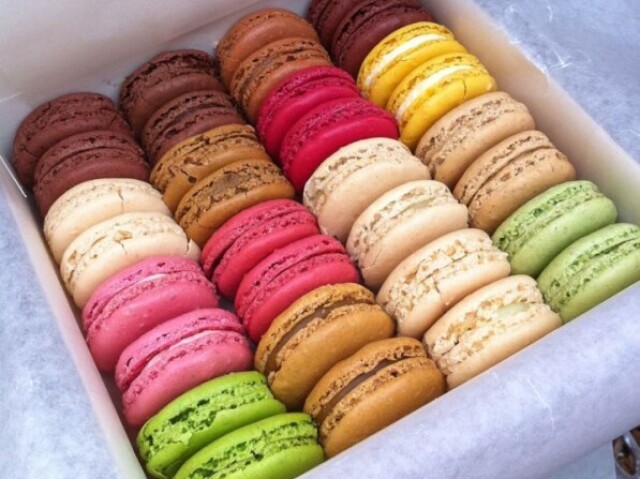 Macarons😋