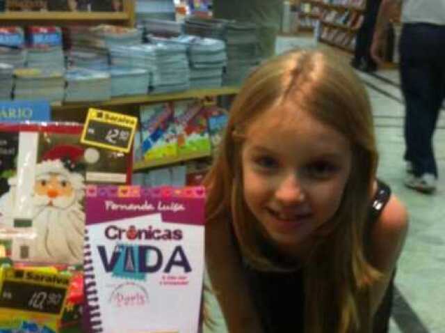 Crônicas da vida, livro que ela escreveu com 8 anos