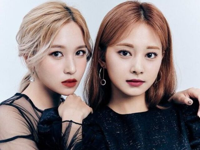 Mina ou Tzuyu