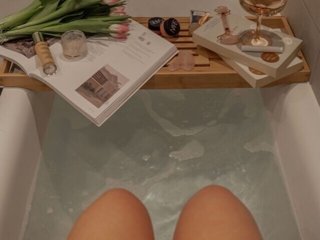 um banho longo e relaxante