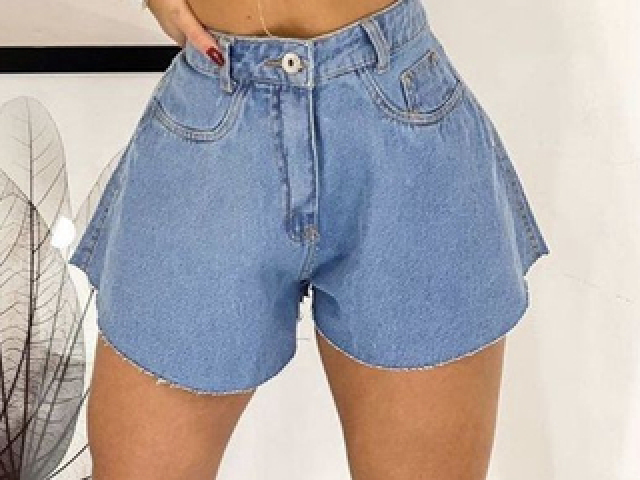 Short jeans claro mais elaborado