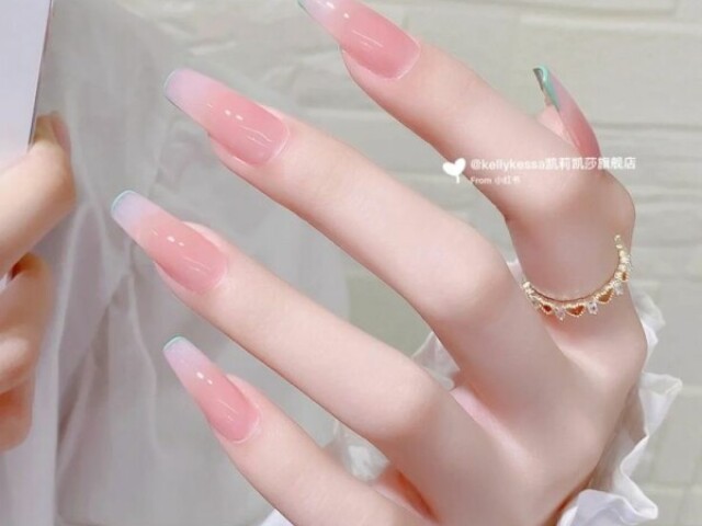 𝐸𝑠𝑠𝑎 𝑟𝑜𝑠𝑖𝑛ℎ𝑎