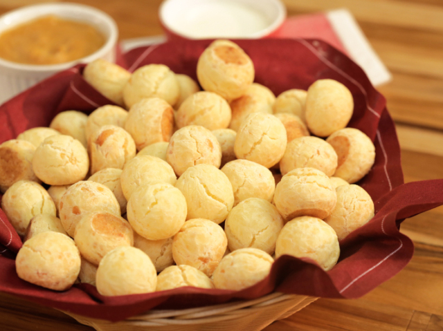 pão de queijo