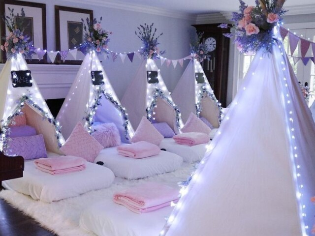 Monte sua festa do pijama 💕 ||Versão feminina||