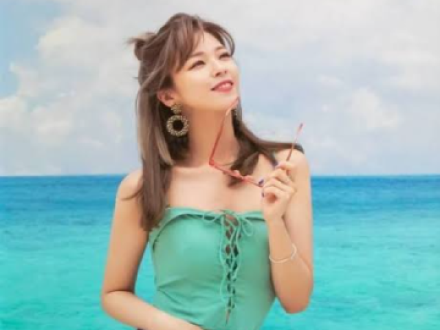 Ir a praia com a Jeongyeon