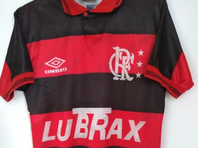 Primeira camisa da umbro 1993