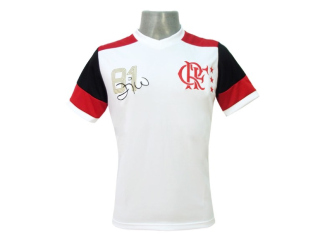 camisa de 1981 que foi uma das ou se não a camisa mais bonita ja utilizada pelo Flamengo.