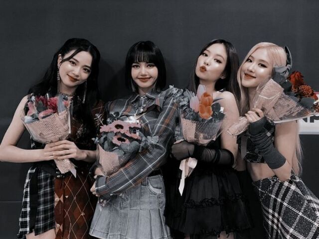 »Escolha as imagens e te indicarei uma música de kpop!
