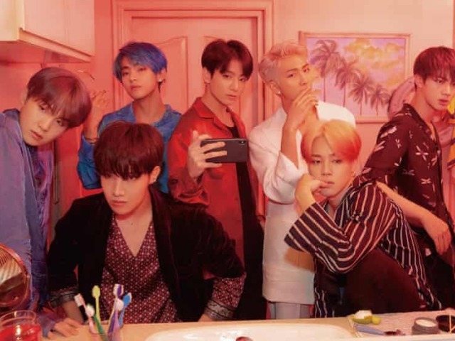 Boy With Luv - BTS