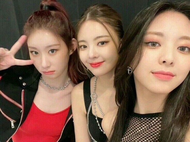 Itzy💕 (Chaery, Lia e Yuna)