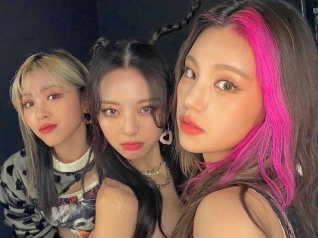 Itzy💕 (Ryujin, Yuna e Yeji)