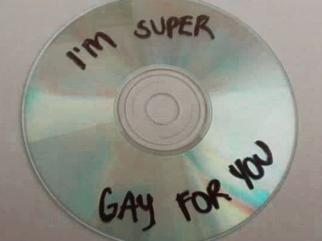 ๐ธ: