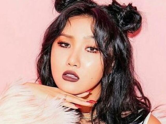 Hwasa!