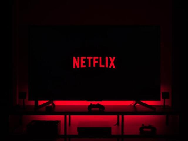 Vendo séries ou filmes