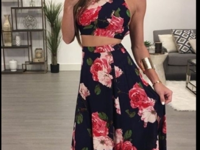 Vestido longo florido