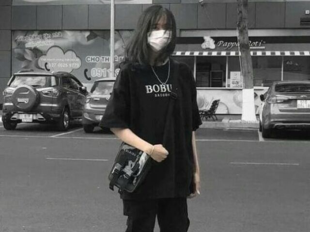 - Streetwear