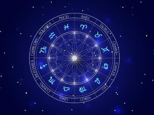 Capricórnio ♑