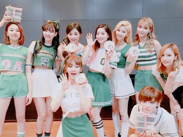Será que você conhece mesmo o Twice?