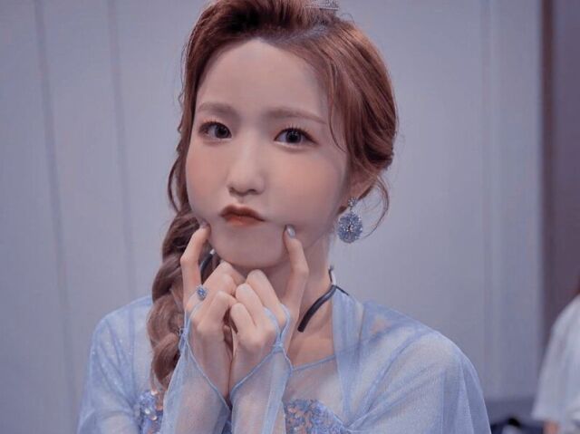 Hitomi
