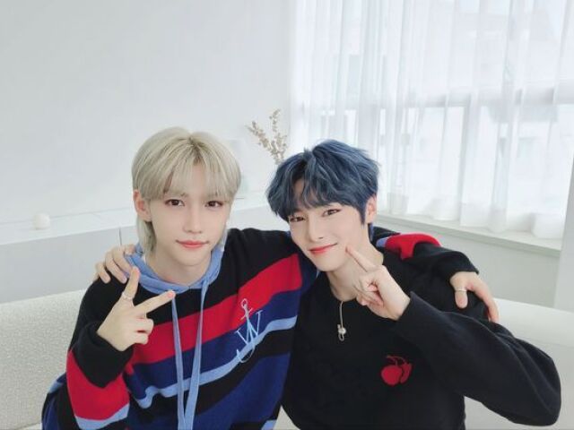 – JeongLix (Jeongin e Felix)