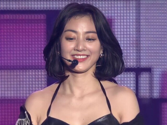 Jihyo (Twice)