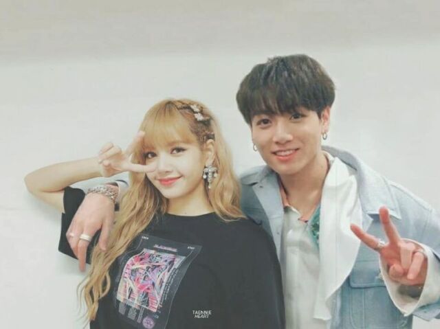 Lisa e Jungkook 💗