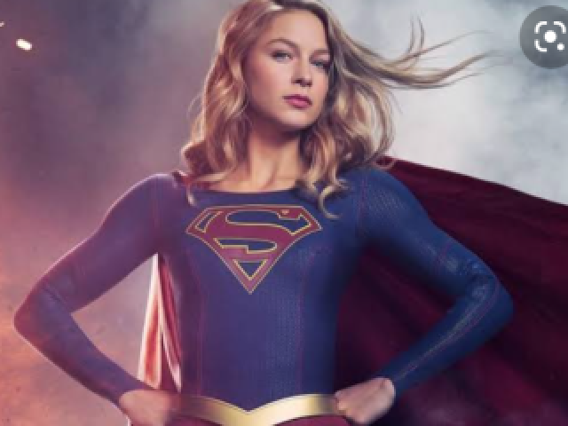 Super girl! ✊💛🕶 Nossa!