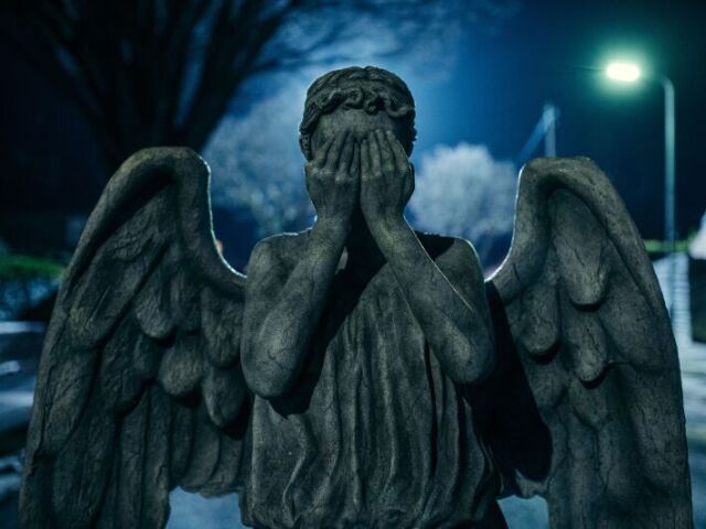 Os Weeping Angels