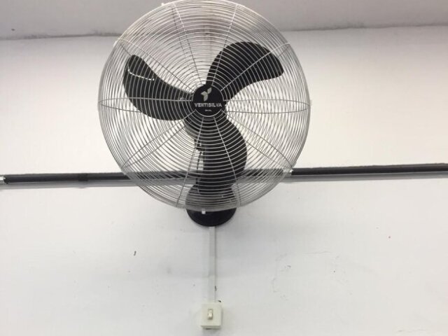 Ventilador da escola