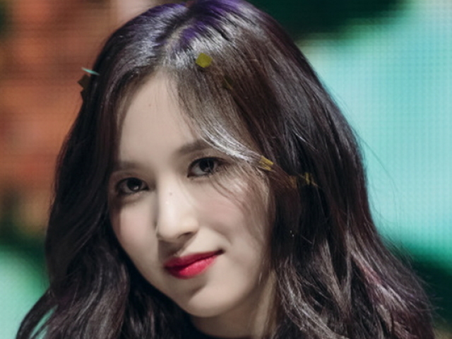 Myoui Mina