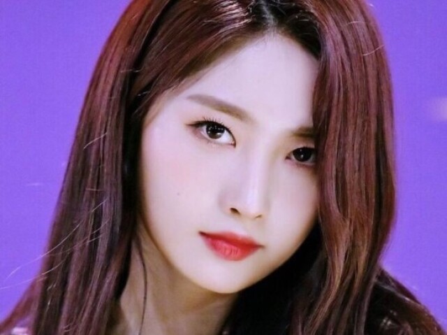 Sihyeon (Everglow)