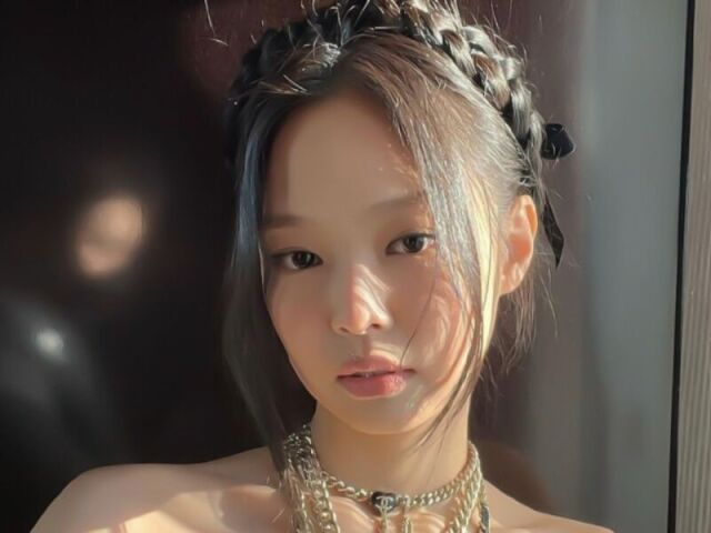 Jennie U-U