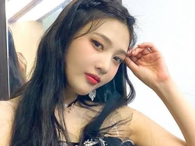 Joy - Red Velvet