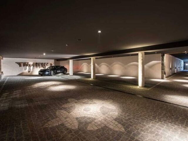 Garagem Luxuosa
