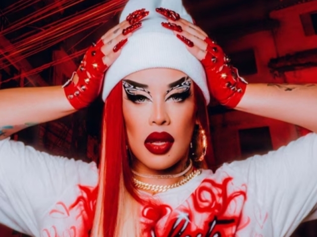 Gloria Groove