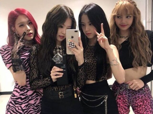 YG(grupo: Black Pink)