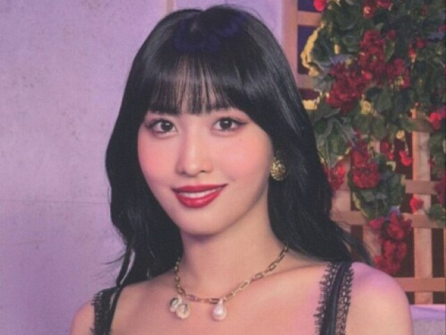 Momo (twice)