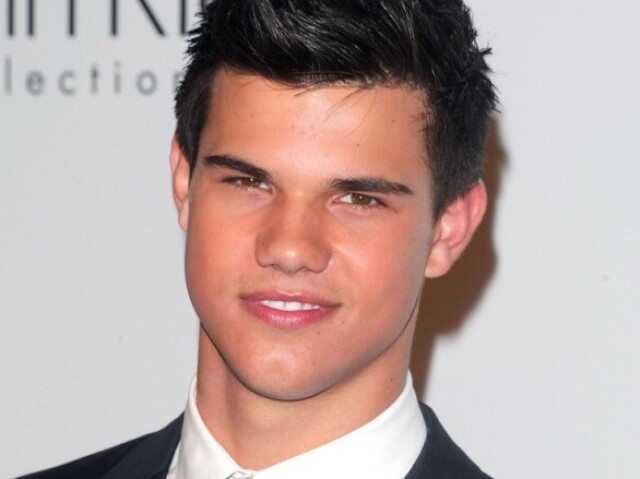 Taylor Lautner