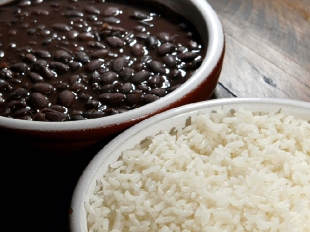 Arroz e feijão